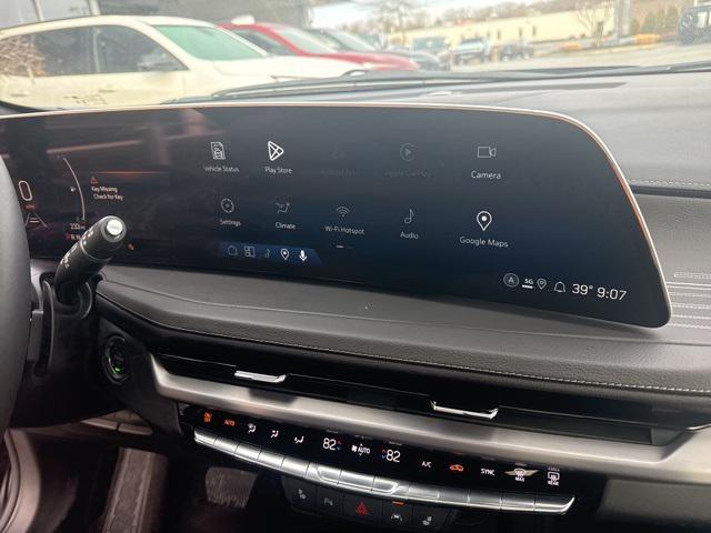 used 2025 Cadillac XT4 car