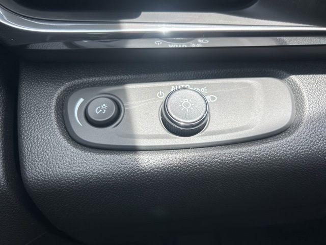 new 2026 Buick Envista car, priced at $29,589