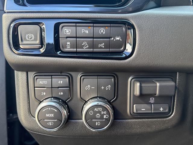 new 2025 GMC Yukon XL car, priced at $94,435