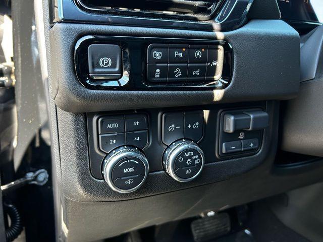 new 2025 GMC Yukon XL car, priced at $88,435