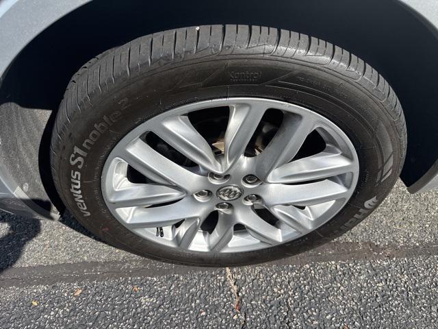 used 2019 Buick Envision car, priced at $19,900