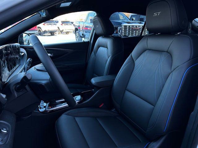 new 2026 Buick Envista car, priced at $29,995