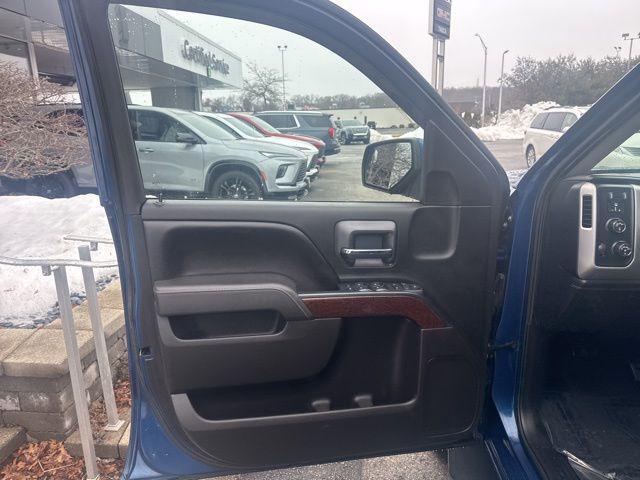 used 2017 GMC Sierra 1500 car, priced at $21,900