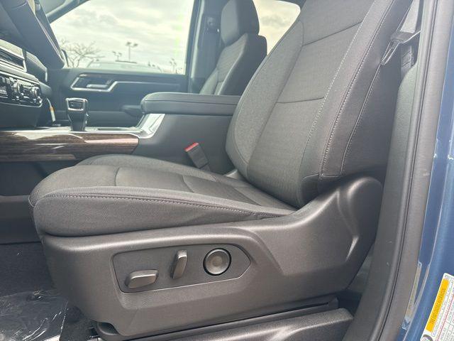 new 2026 GMC Sierra 1500 car, priced at $60,195