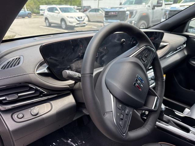 new 2025 Buick Envista car, priced at $30,040