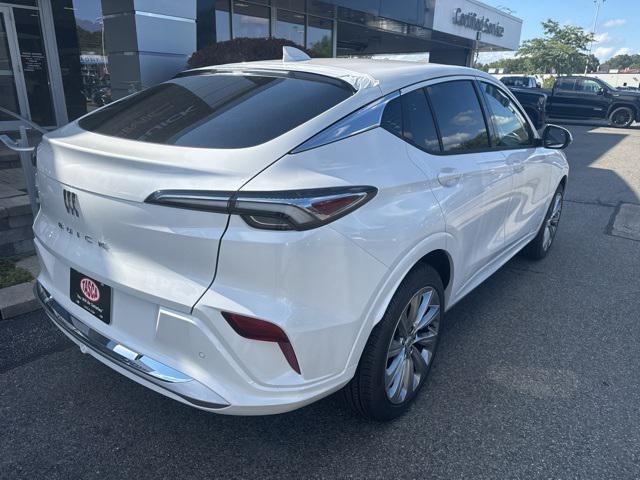 new 2025 Buick Envista car, priced at $31,685