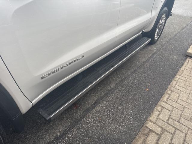 used 2019 GMC Sierra 1500 car, priced at $35,900