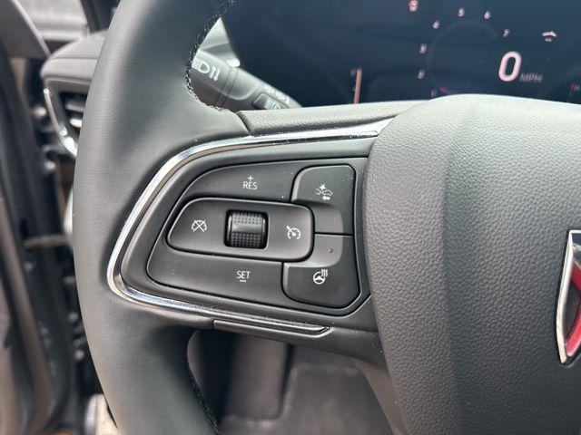 new 2025 Buick Envista car, priced at $27,780