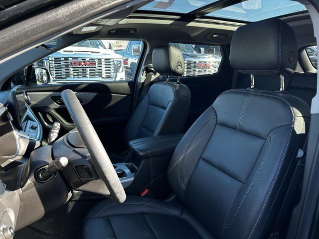 used 2023 Chevrolet Blazer car, priced at $29,900