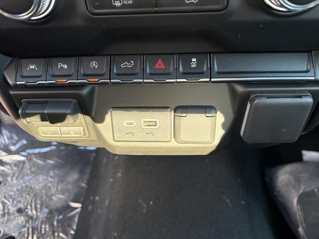 new 2026 GMC Sierra 1500 car, priced at $45,395