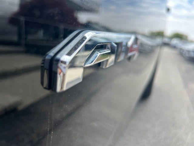 used 2025 GMC Yukon car, priced at $90,299