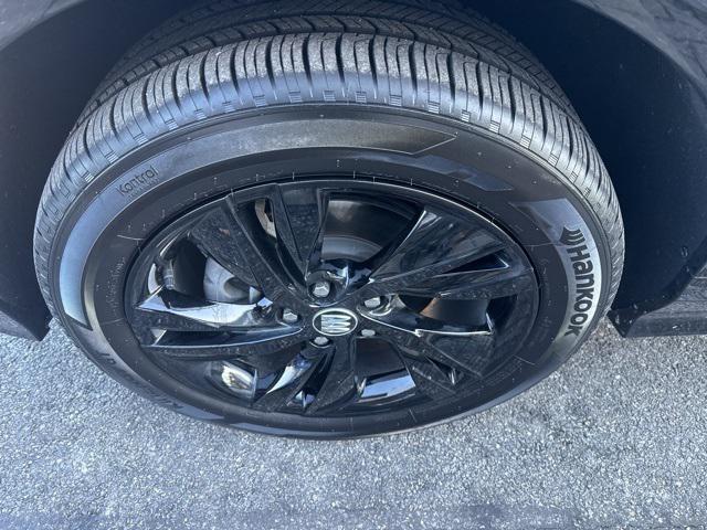 used 2024 Buick Encore GX car, priced at $23,900