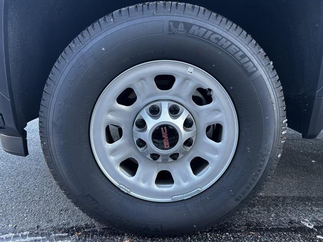 new 2024 GMC Sierra 2500 car, priced at $61,570