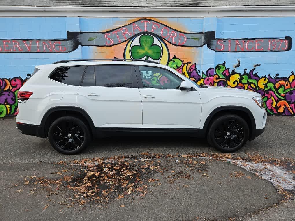 used 2025 Volkswagen Atlas car, priced at $37,898