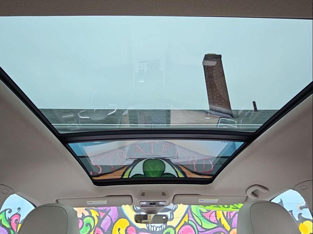 used 2024 Volkswagen Atlas car, priced at $35,277