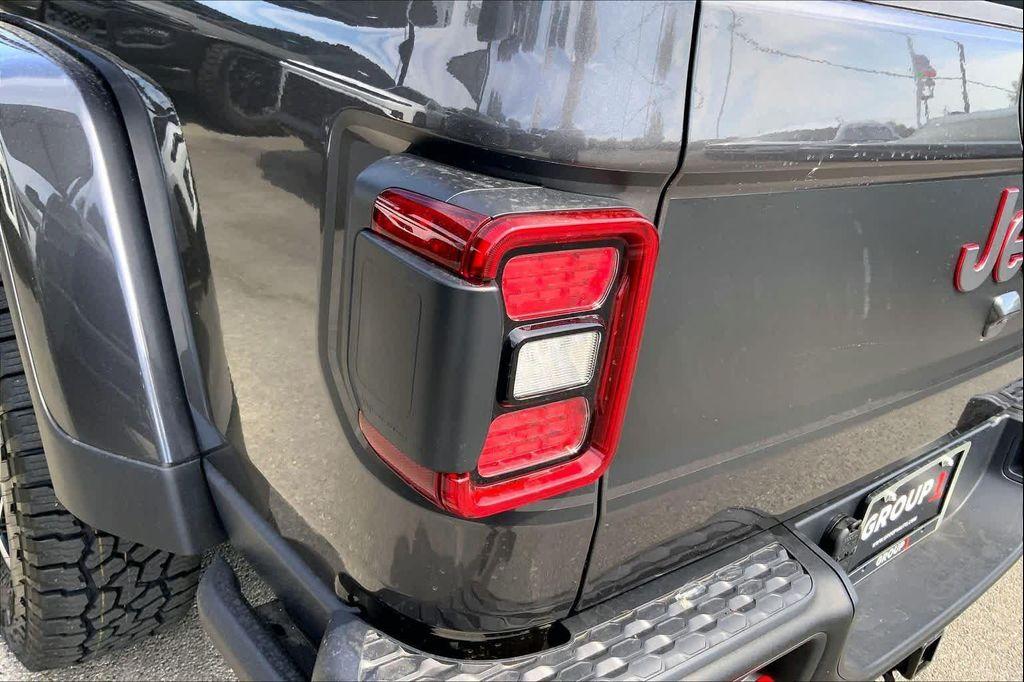 new 2026 Jeep Gladiator car, priced at $61,465