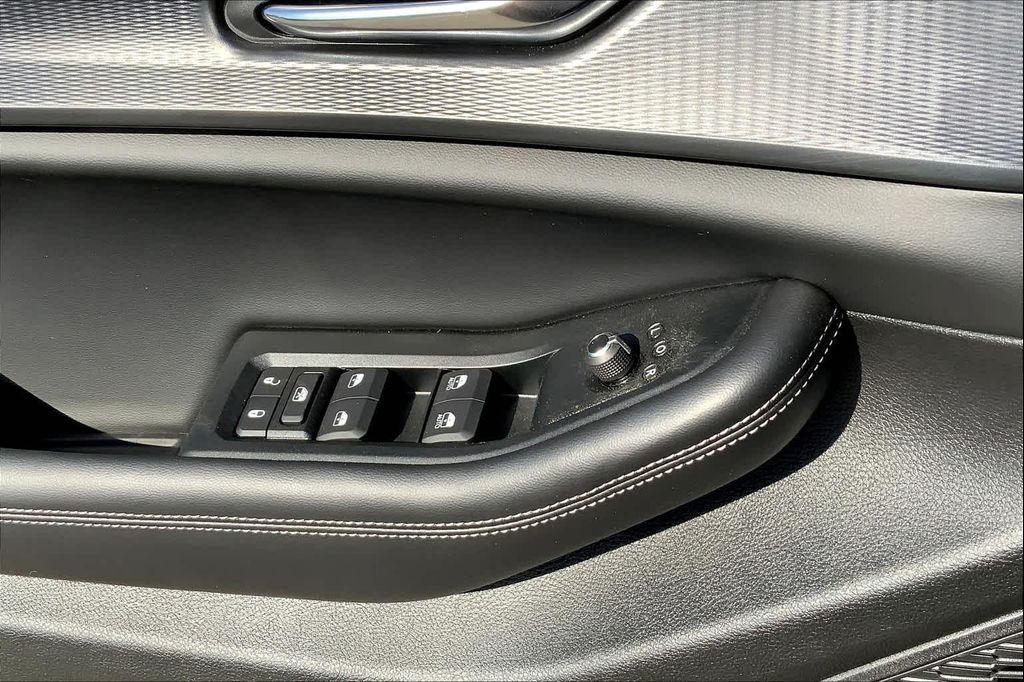 new 2025 Jeep Grand Cherokee L car, priced at $45,223