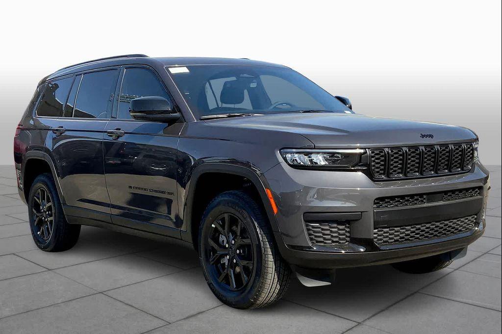 new 2025 Jeep Grand Cherokee L car, priced at $45,223