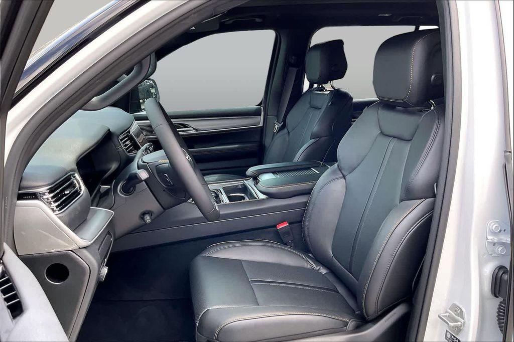 new 2026 Jeep Grand Wagoneer L car, priced at $73,831