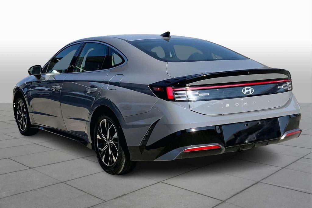 used 2025 Hyundai Sonata car, priced at $22,750
