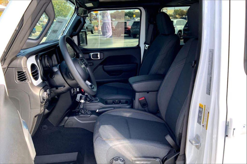 new 2026 Jeep Wrangler car, priced at $62,160