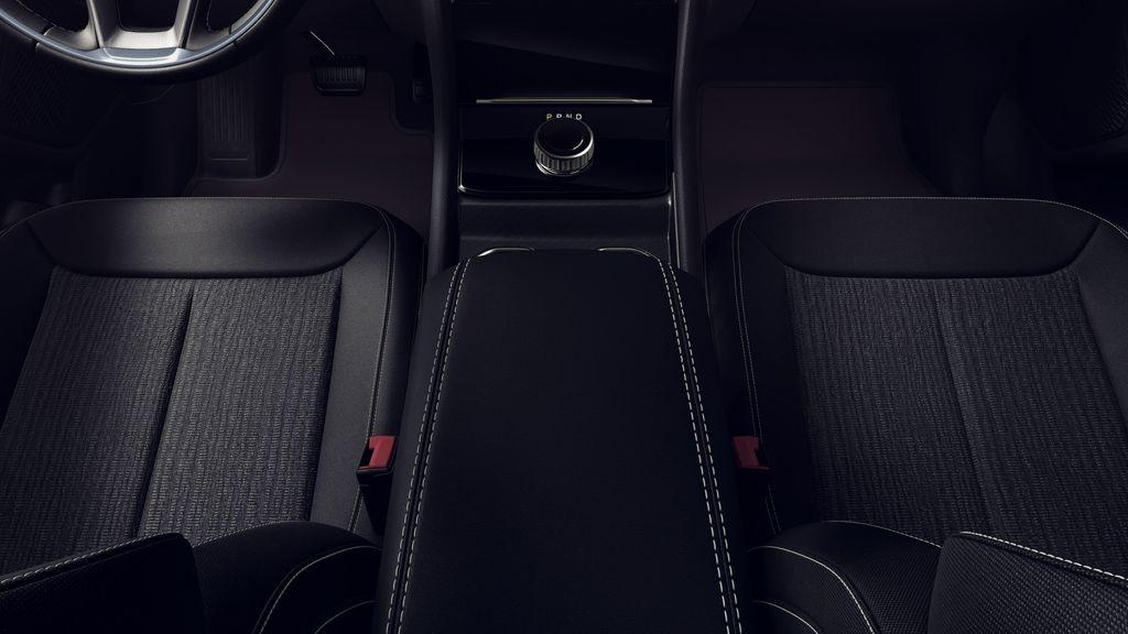 new 2026 Jeep Grand Cherokee L car, priced at $44,905