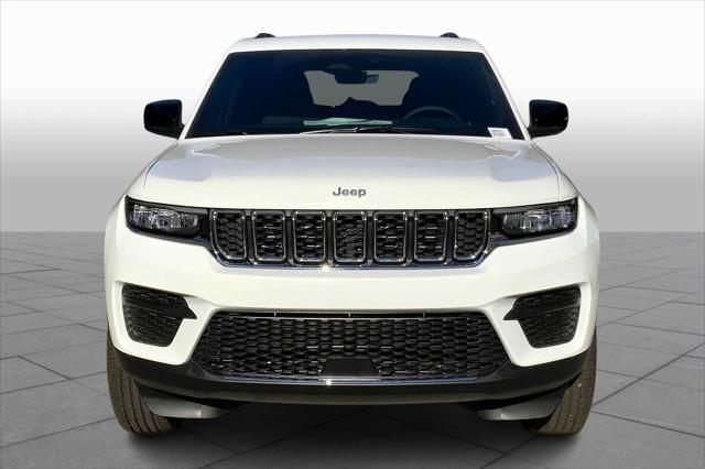 new 2025 Jeep Grand Cherokee car, priced at $39,455
