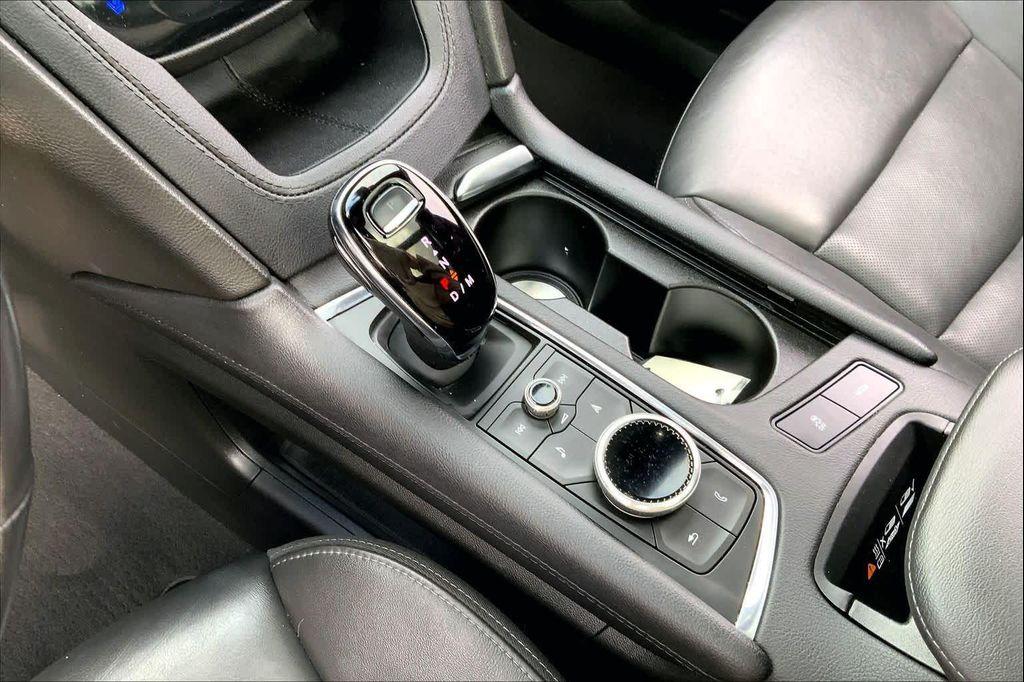 used 2023 Cadillac XT6 car, priced at $32,450