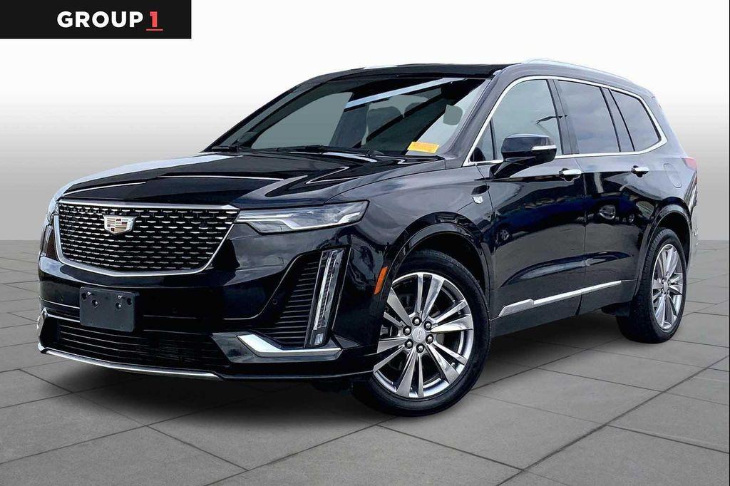 used 2023 Cadillac XT6 car, priced at $33,899