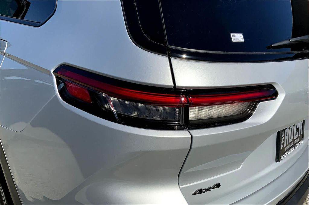 new 2025 Jeep Grand Cherokee L car, priced at $45,319