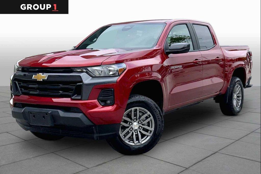 used 2024 Chevrolet Colorado car, priced at $33,000