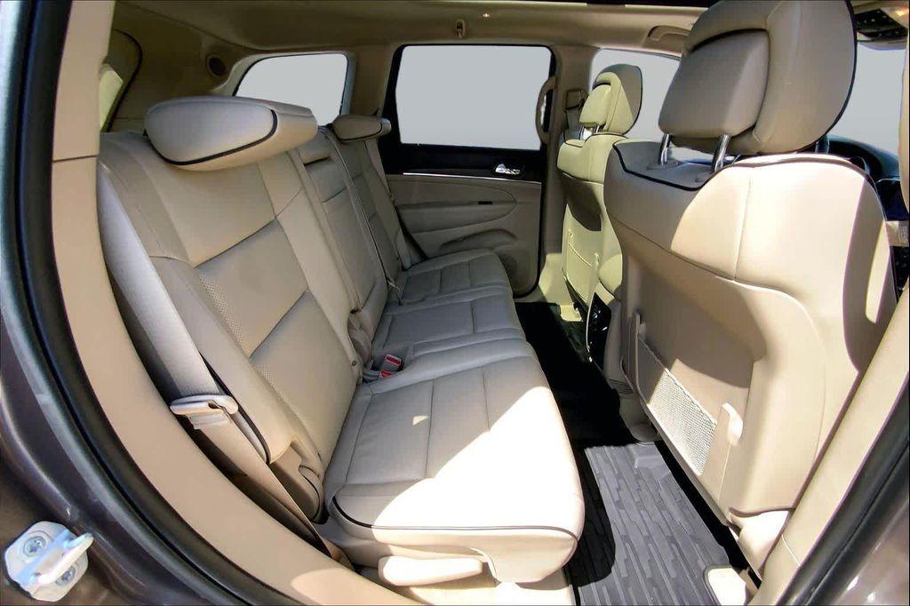 used 2019 Jeep Grand Cherokee car, priced at $26,225