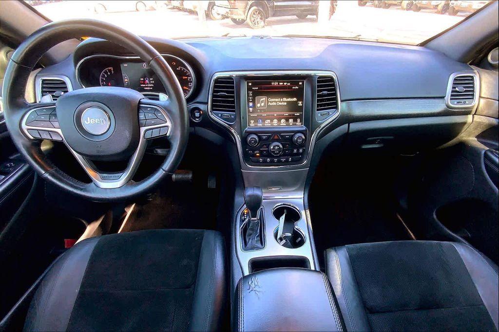 used 2017 Jeep Grand Cherokee car, priced at $13,250