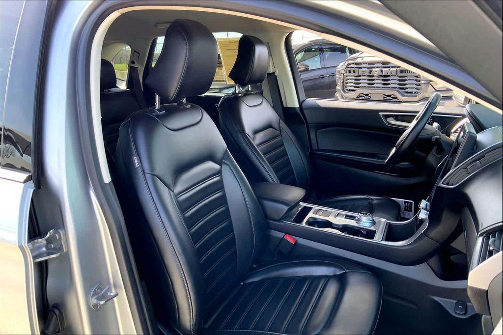 used 2023 Ford Edge car, priced at $22,500