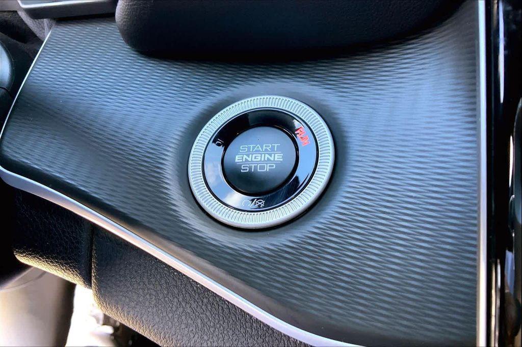 new 2026 Jeep Grand Cherokee L car, priced at $42,826