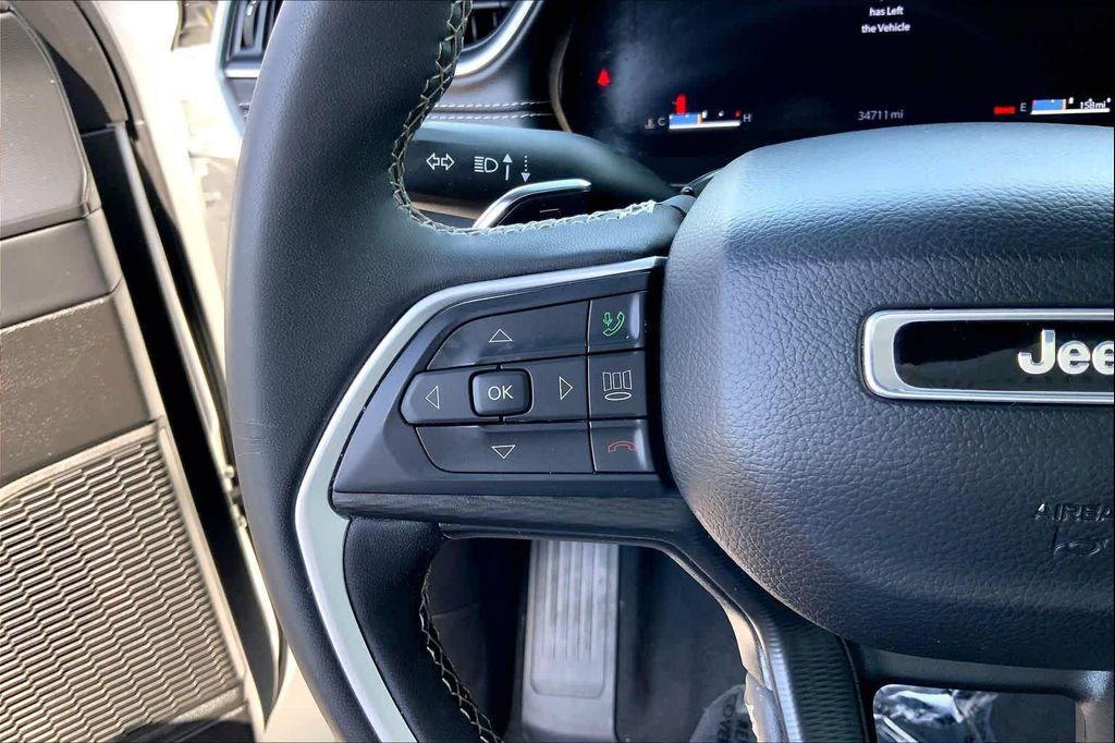 used 2024 Jeep Grand Cherokee car, priced at $33,515