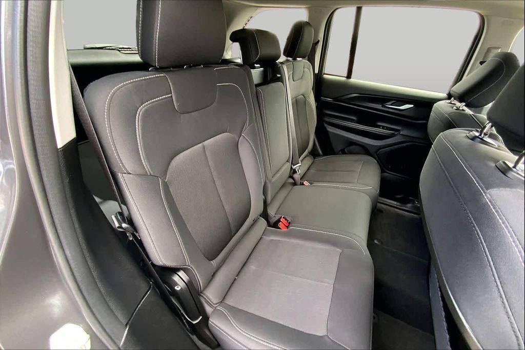 used 2024 Jeep Grand Cherokee car, priced at $29,825