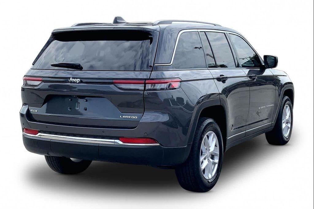 used 2024 Jeep Grand Cherokee car, priced at $26,814