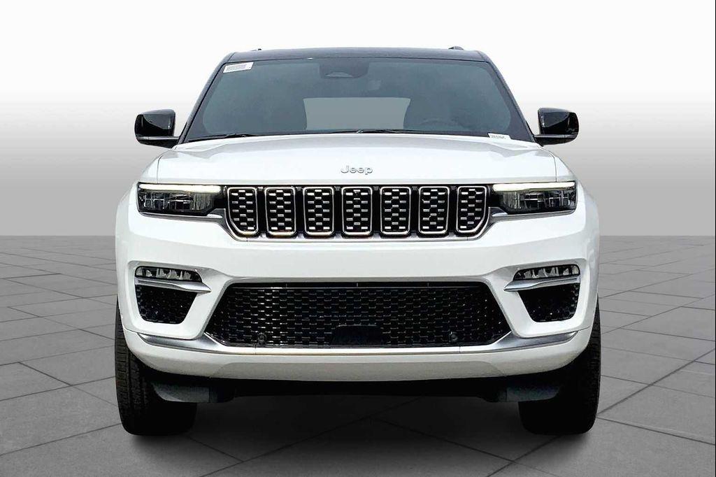 new 2025 Jeep Grand Cherokee car, priced at $59,832