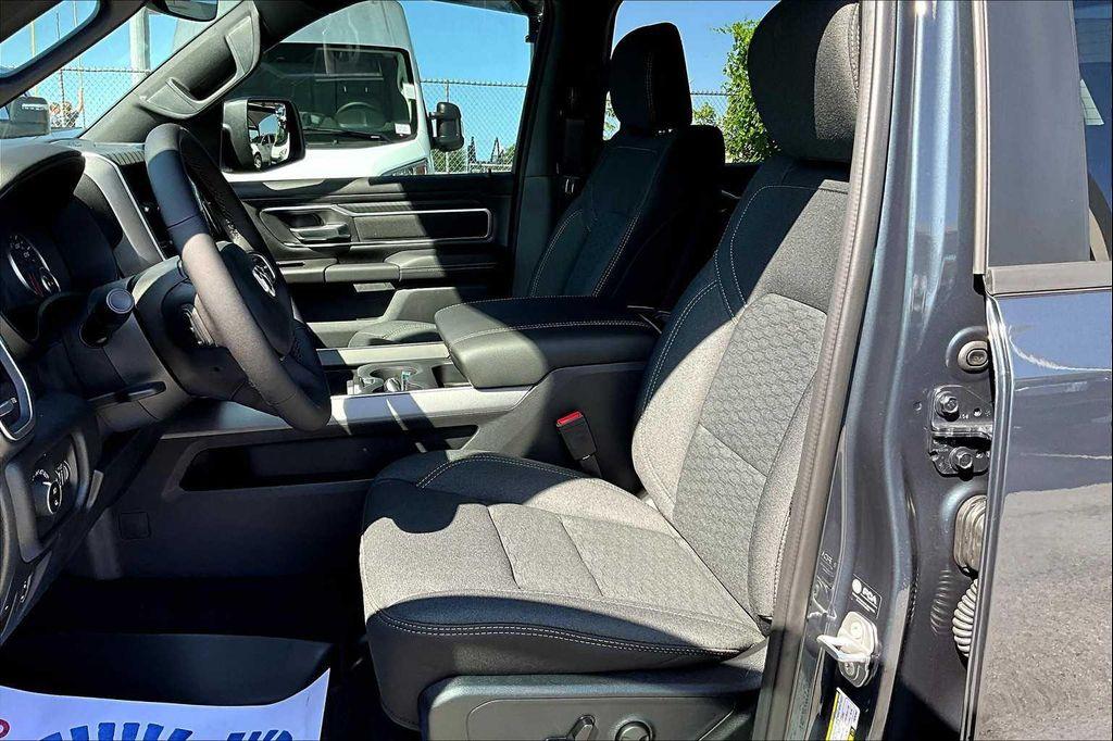 new 2025 Ram 1500 car, priced at $58,052