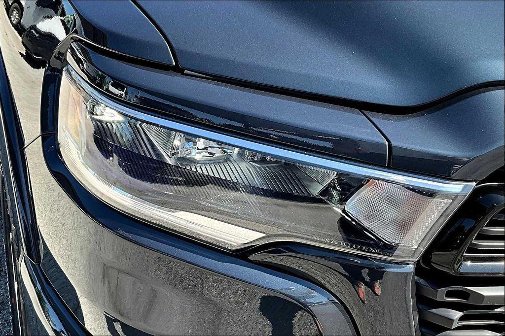 new 2025 Ram 1500 car, priced at $58,052