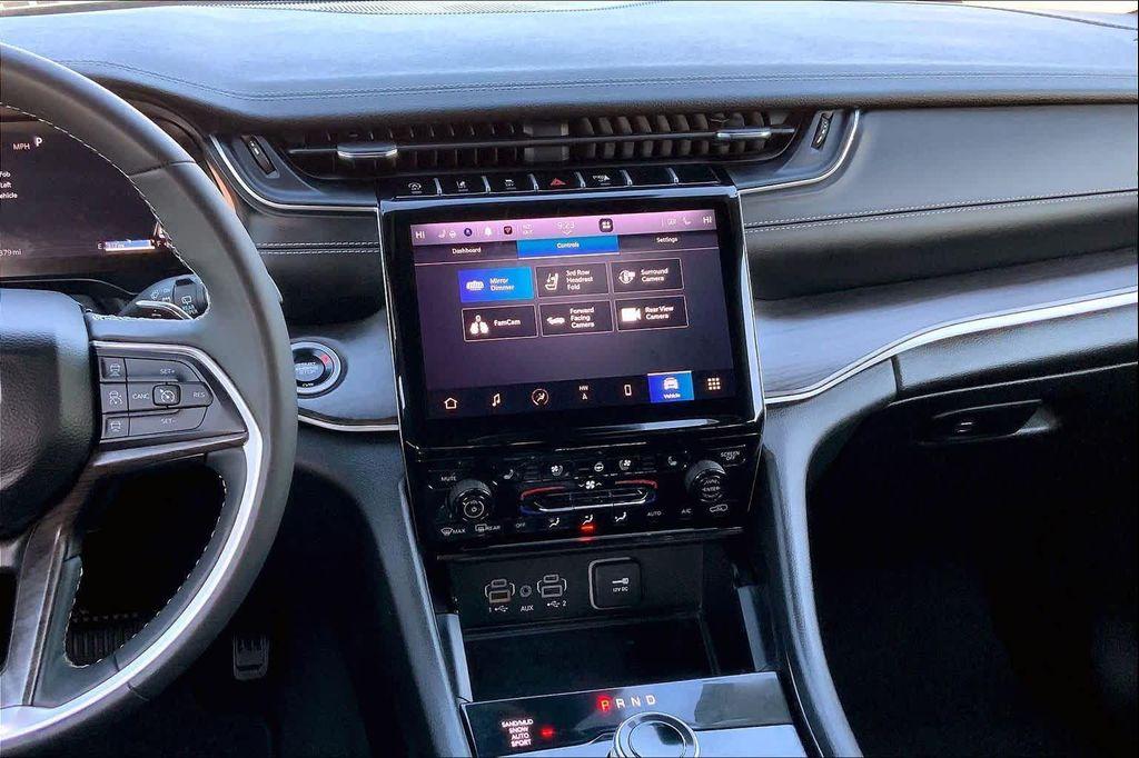 used 2024 Jeep Grand Cherokee L car, priced at $31,991