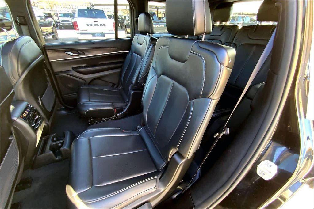 used 2024 Jeep Grand Cherokee L car, priced at $31,991