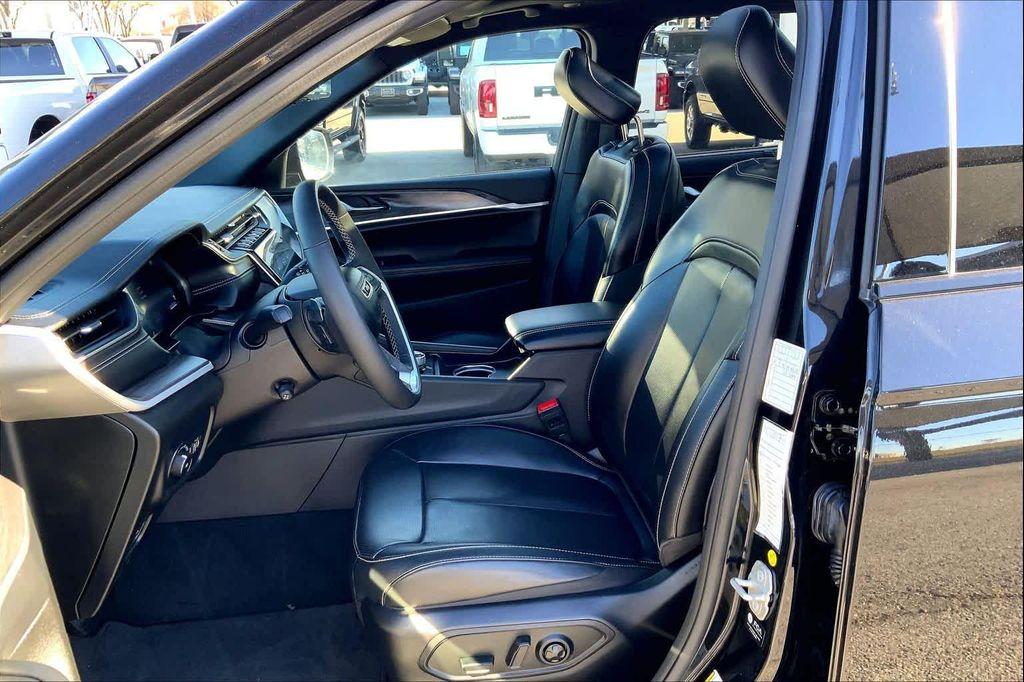 used 2024 Jeep Grand Cherokee L car, priced at $31,991