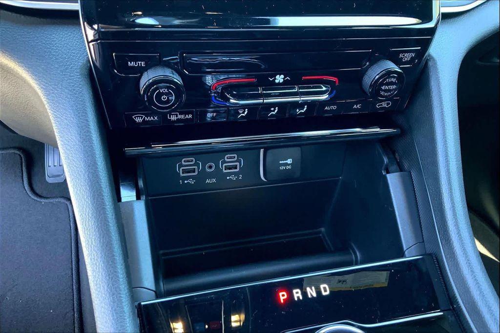 new 2025 Jeep Grand Cherokee car, priced at $37,145