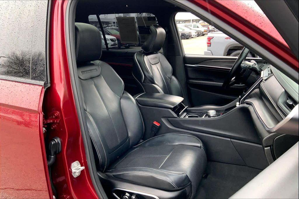 used 2021 Jeep Grand Cherokee L car, priced at $27,899