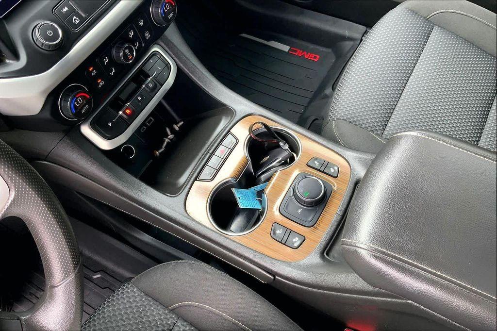 used 2021 GMC Acadia car, priced at $20,199