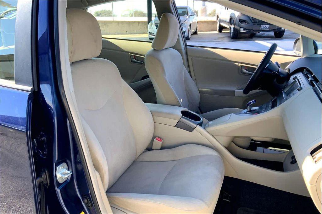 used 2014 Toyota Prius car, priced at $9,750