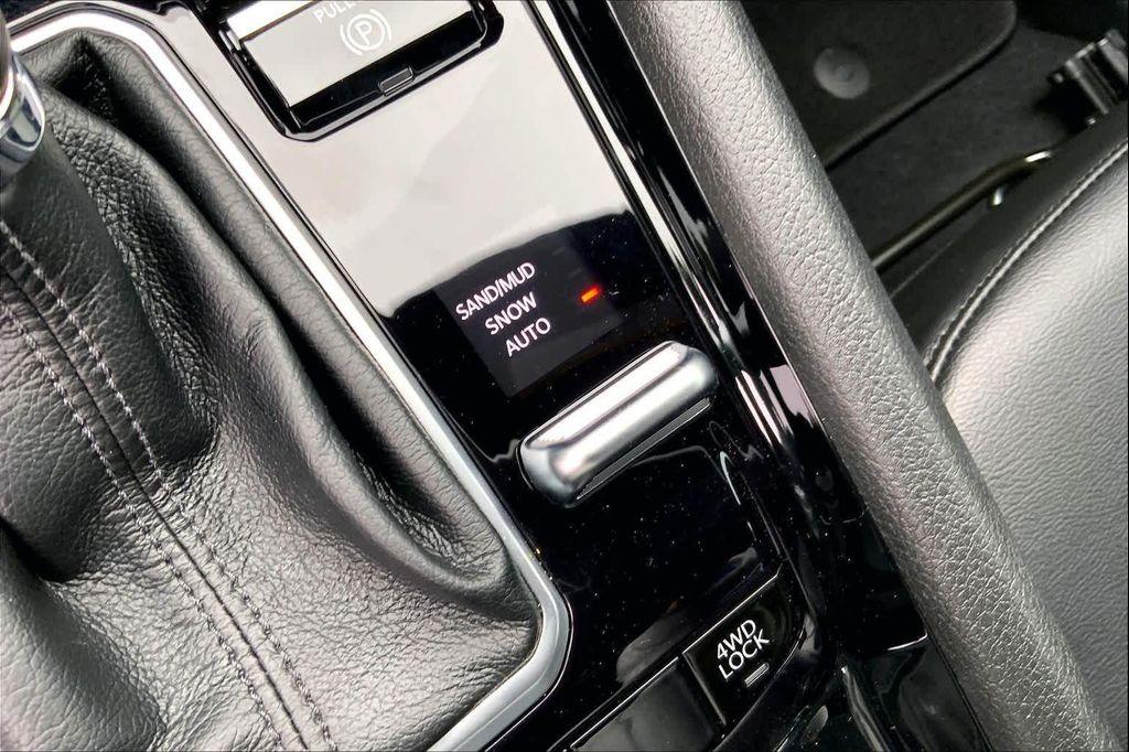 new 2026 Jeep Compass car, priced at $33,305