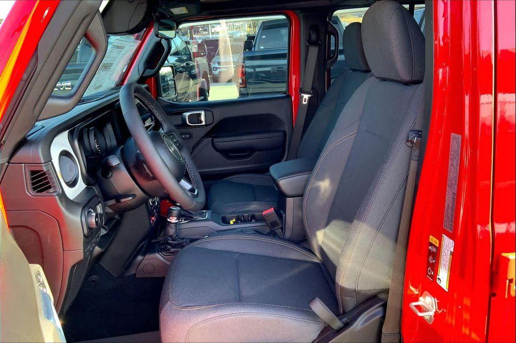 new 2026 Jeep Wrangler car, priced at $50,942